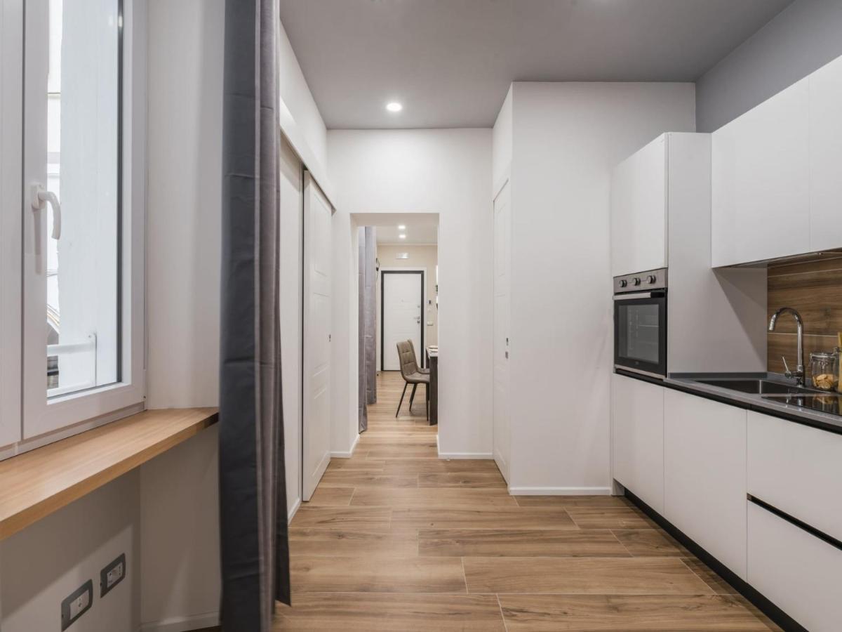 The Best Rent - Modern Three-Bedroom Apartment A Few Steps From The Colosseum Экстерьер фото