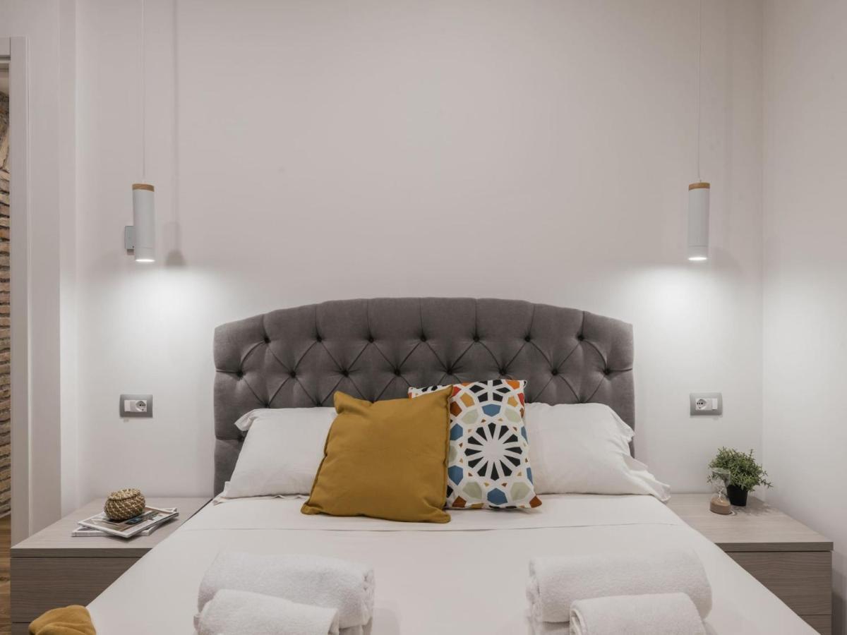 The Best Rent - Modern Three-Bedroom Apartment A Few Steps From The Colosseum Экстерьер фото