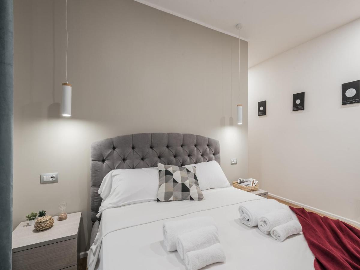 The Best Rent - Modern Three-Bedroom Apartment A Few Steps From The Colosseum Экстерьер фото